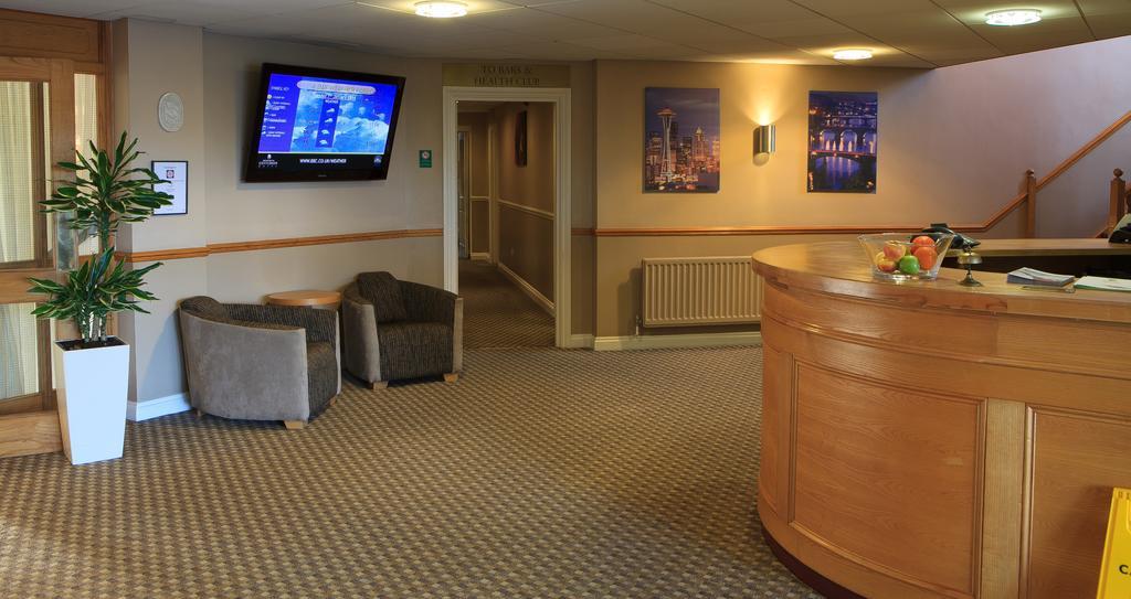 Best Western Plus Centurion Hotel Midsomer Norton Buitenkant foto